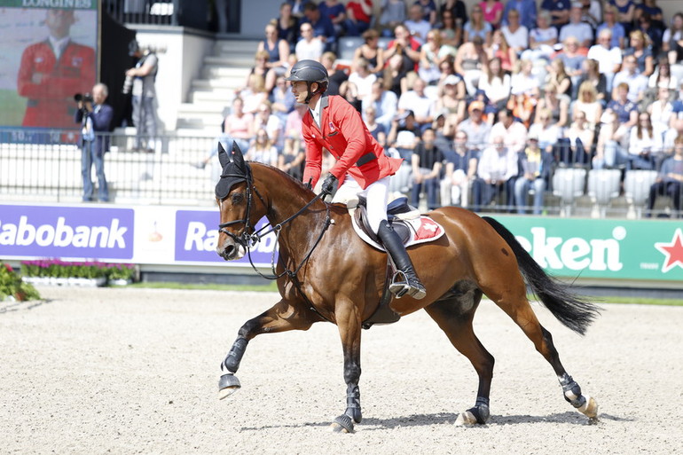 Nino des Buissonnets au CSIO de Rotterdam - copyright (C) TyfVanHalle