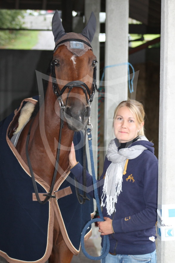 Nino avec l'une de ses grooms Mari