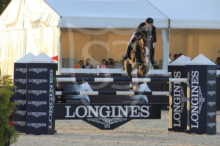 Global Champions Tour Valencia 2012 - Ferrari - Copyright (C) Photo : GCT