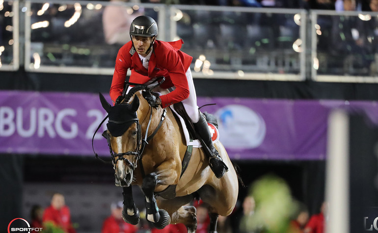 Steve Guerdat & Bianca (Round 2 - Team Competition) - Copyright (C) Sportfot.com