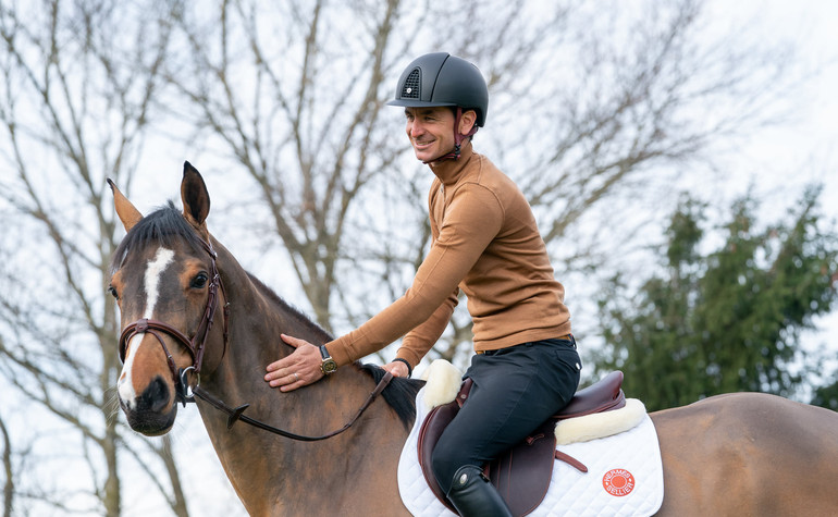 HERMÈS ACCUEILLE LE SUISSE STEVE GUERDAT, NUMÉRO 1 MONDIAL DE SAUT D’OBSTACLES, AU SEIN DE SON ÉQUIPE DE CAVALIERS PARTENAIRES
