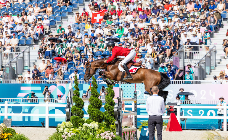 Jumping at the Paris Olympics: not a day to celebrate for the Swiss!