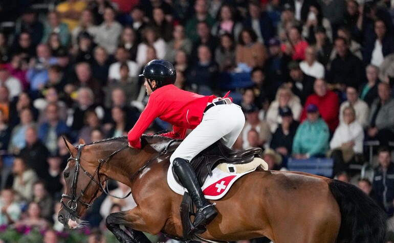 Copyright (C) Sportfot - Steve Guerdat & Dynamix de Bélhème