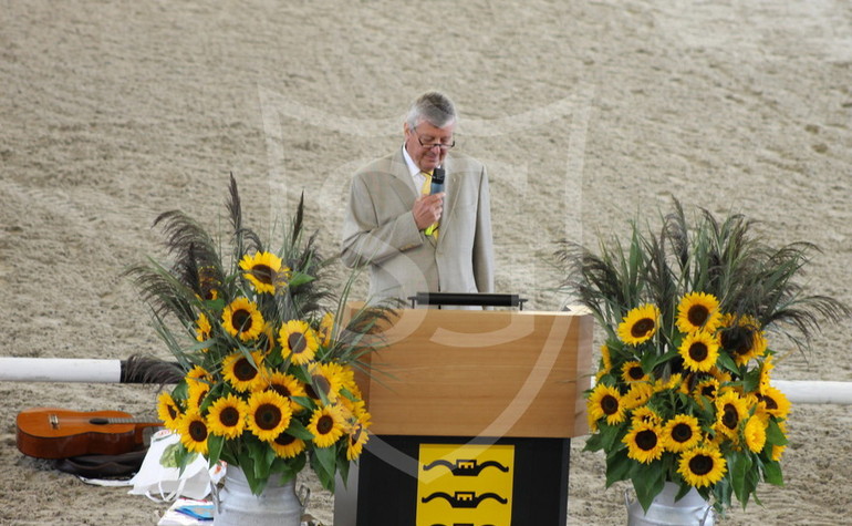 M. le Maire d'Herrliberg : Walter Wittmer