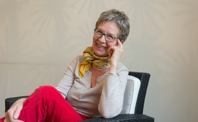 Christiane la maman de Steve qui s'occupe de l'actualisation de son site web