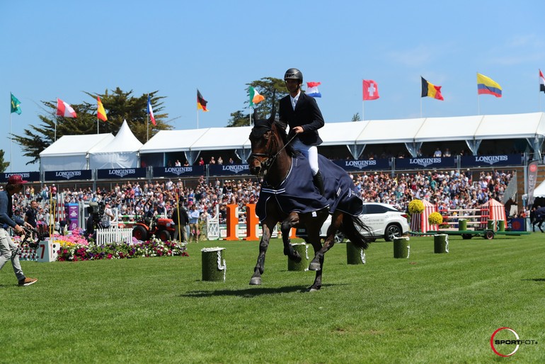 Venard de Cerisy - 3ème du spectaculaire Derby de La Baule (C) Sportfot