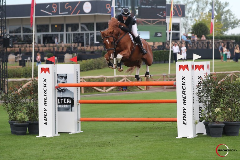 Fanny & Freud de Kreisker 9ème d'une 140 au CSI2* (C) Sportfot