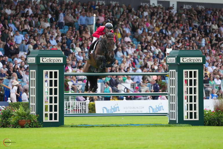 Dublin  Dublin Horse Show - l'équipe de suisse a remporté le Prix des Nations (C) Sportfot