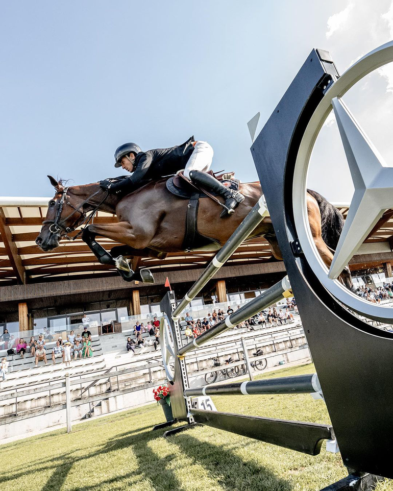 Montant Double Jeu d’Honvault, Steve a remporté le Grand-Prix 3* de Samorin (C) CSI3*-W Samorin