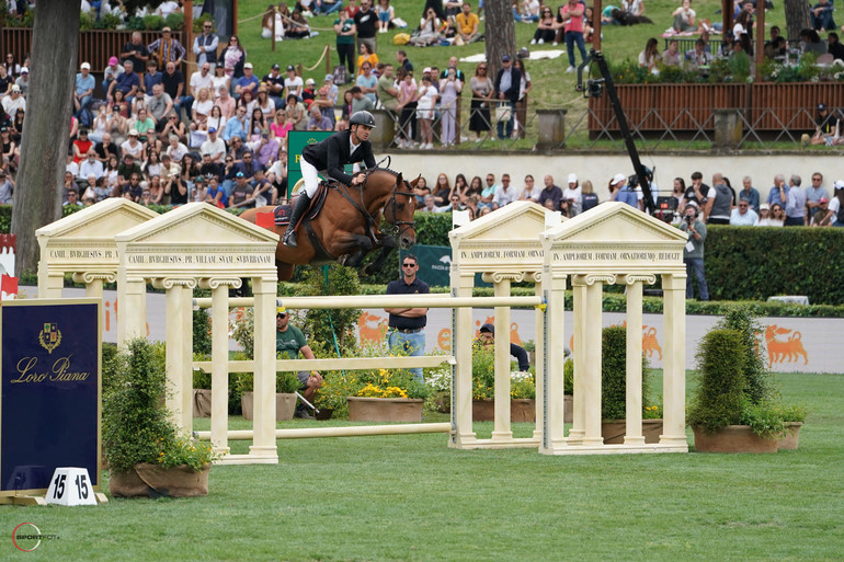 CSIO St-Gall _ Caracho, Steve Guerdat (C )Sportfot