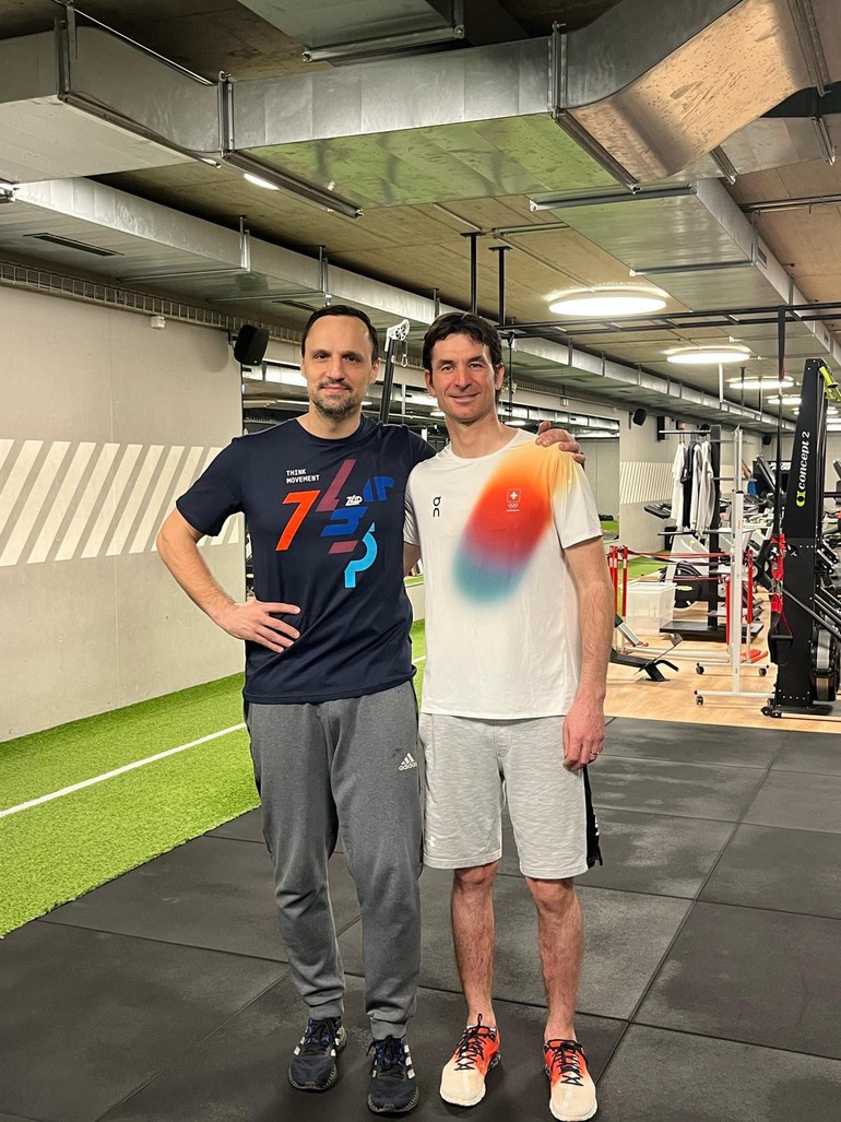 Goran, coach de Steve (C) copyright SGM