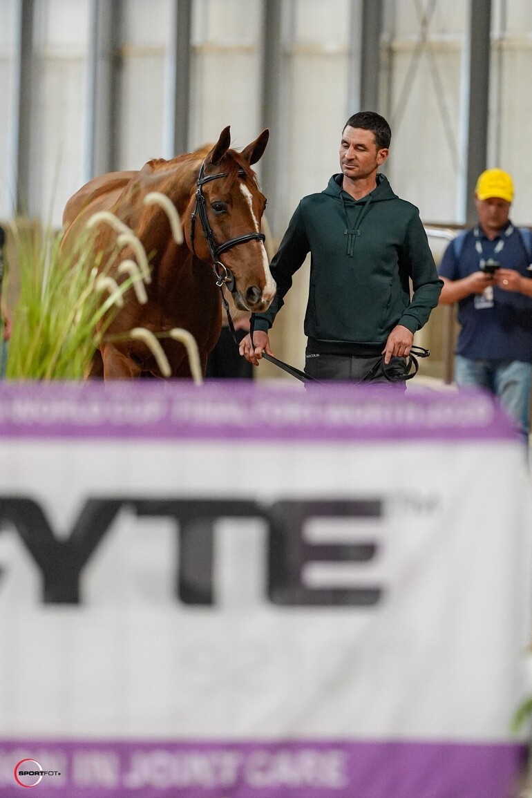 Albführen Iashin Sitte, et Steve ont terminé 6ème de la Finale de la Coupe du monde de Fort Worth (C) sportfot